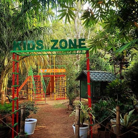 Vintage Garden Resort Sultan Bathery Dış mekan fotoğraf